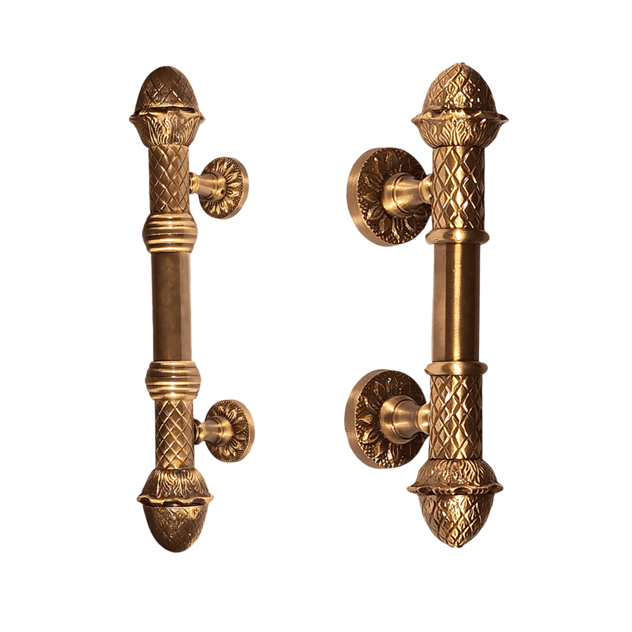 FANCY BRASS DOOR HANDLE (ANTIQUE)